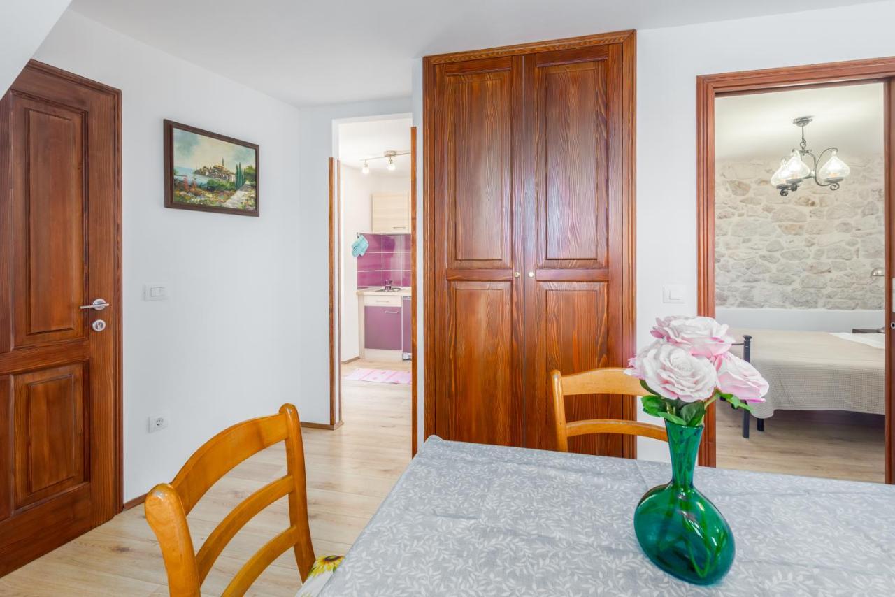 Apartment Lanterna Veneziana 로비니 외부 사진